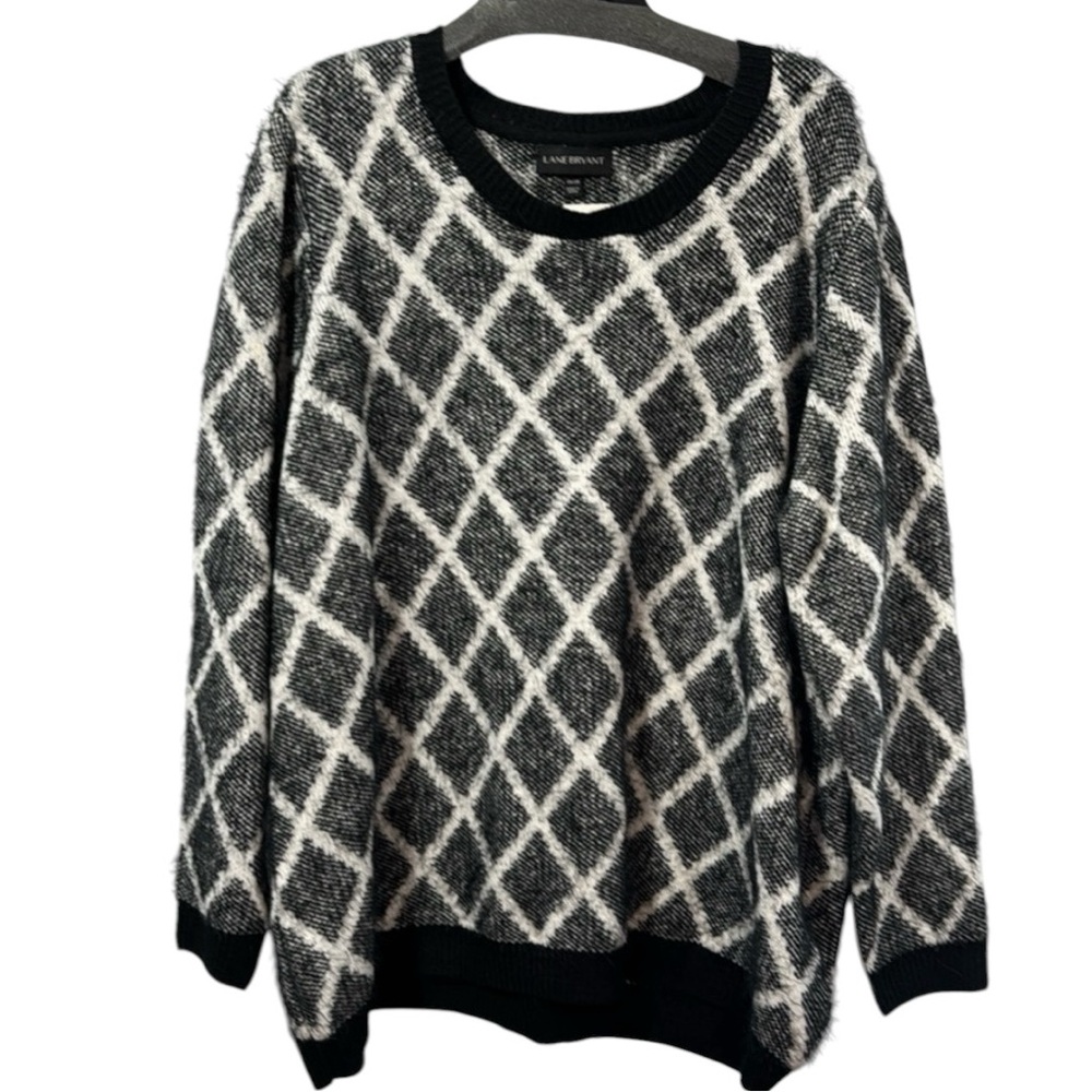 NWT Lane‎ Bryant Black/White Crew Neck Sweater in Size 26/28